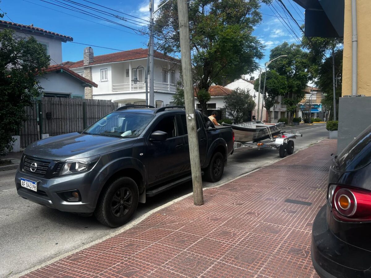 Servicios de traslados de embarcaciones