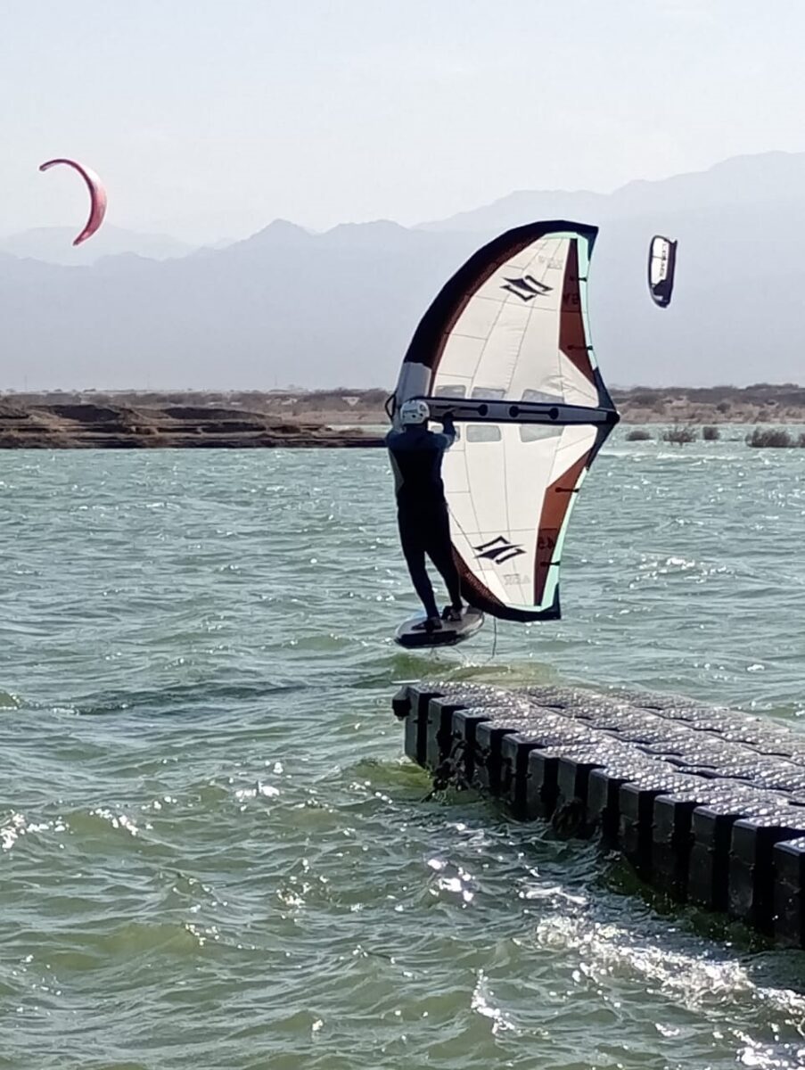 VELAS NAISH ADX 2025 MANIJAS RIGIDAS.