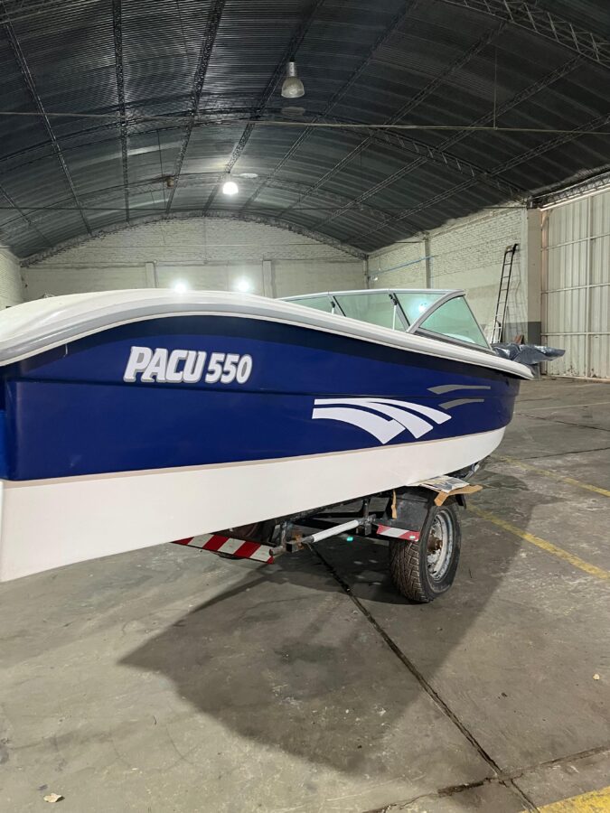 Tracker Pacu 550.