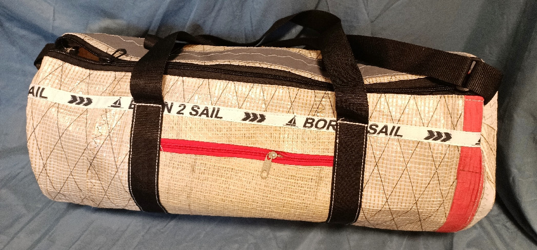 Bolsos mochilas billeteras etc