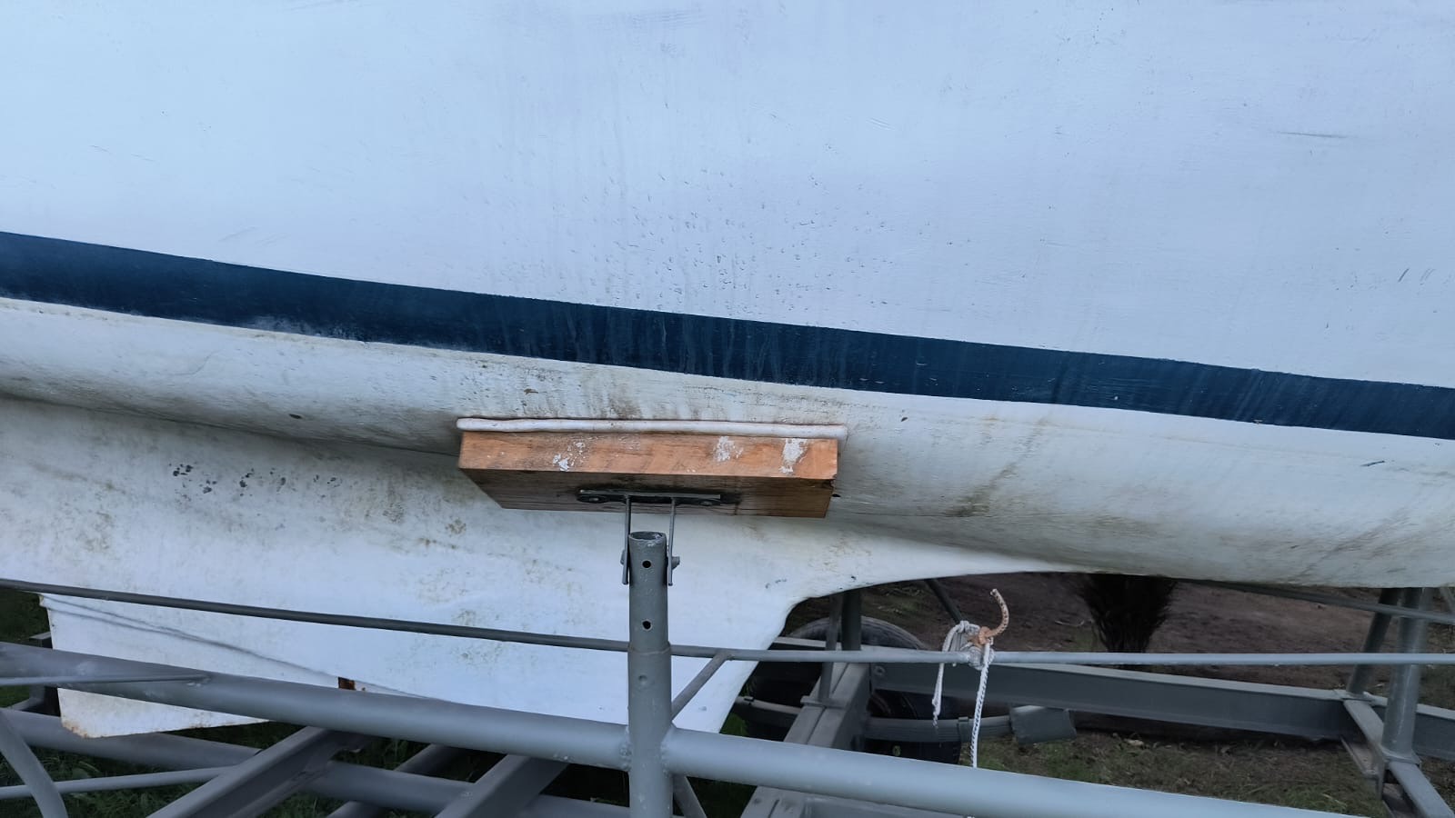 Velero White Wind