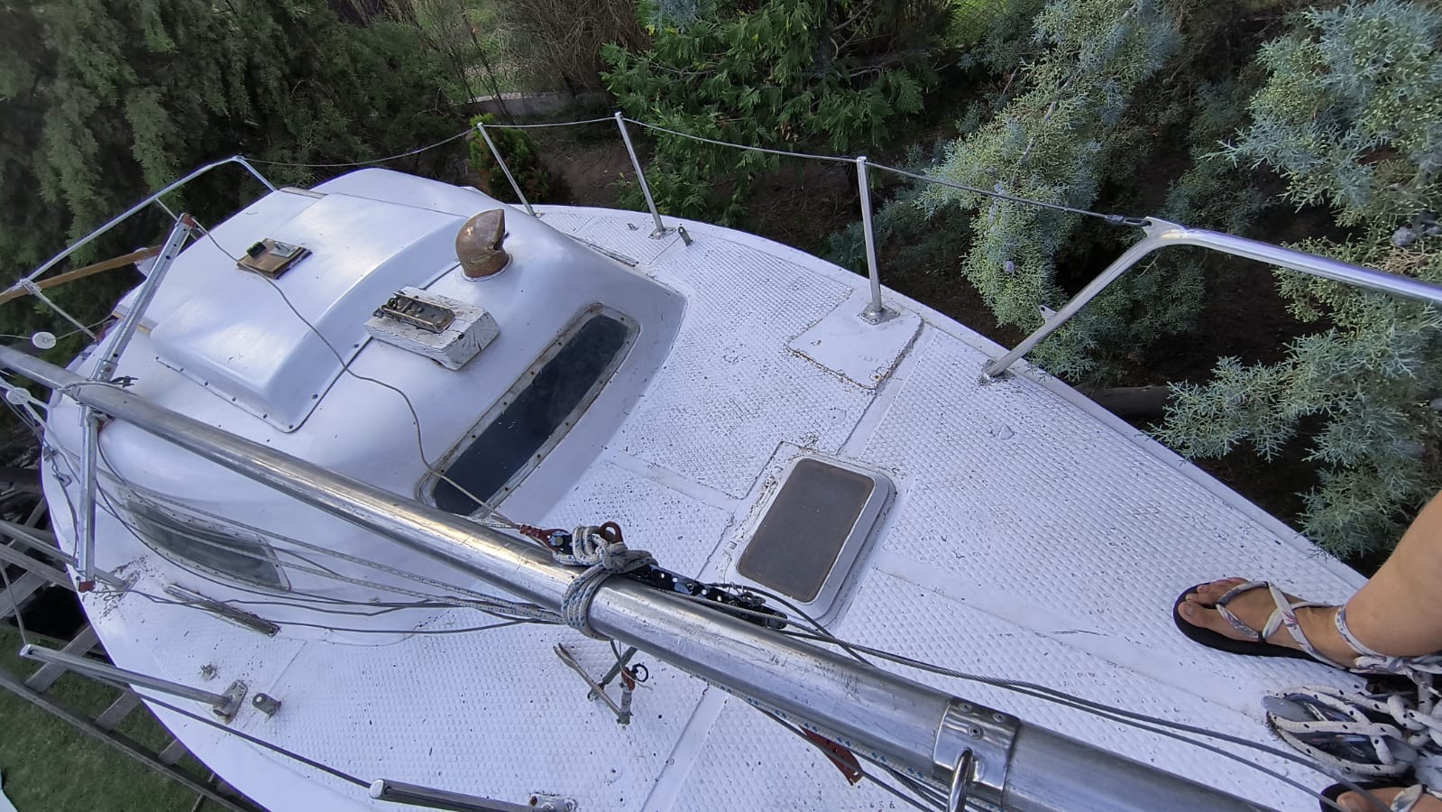 Velero White Wind