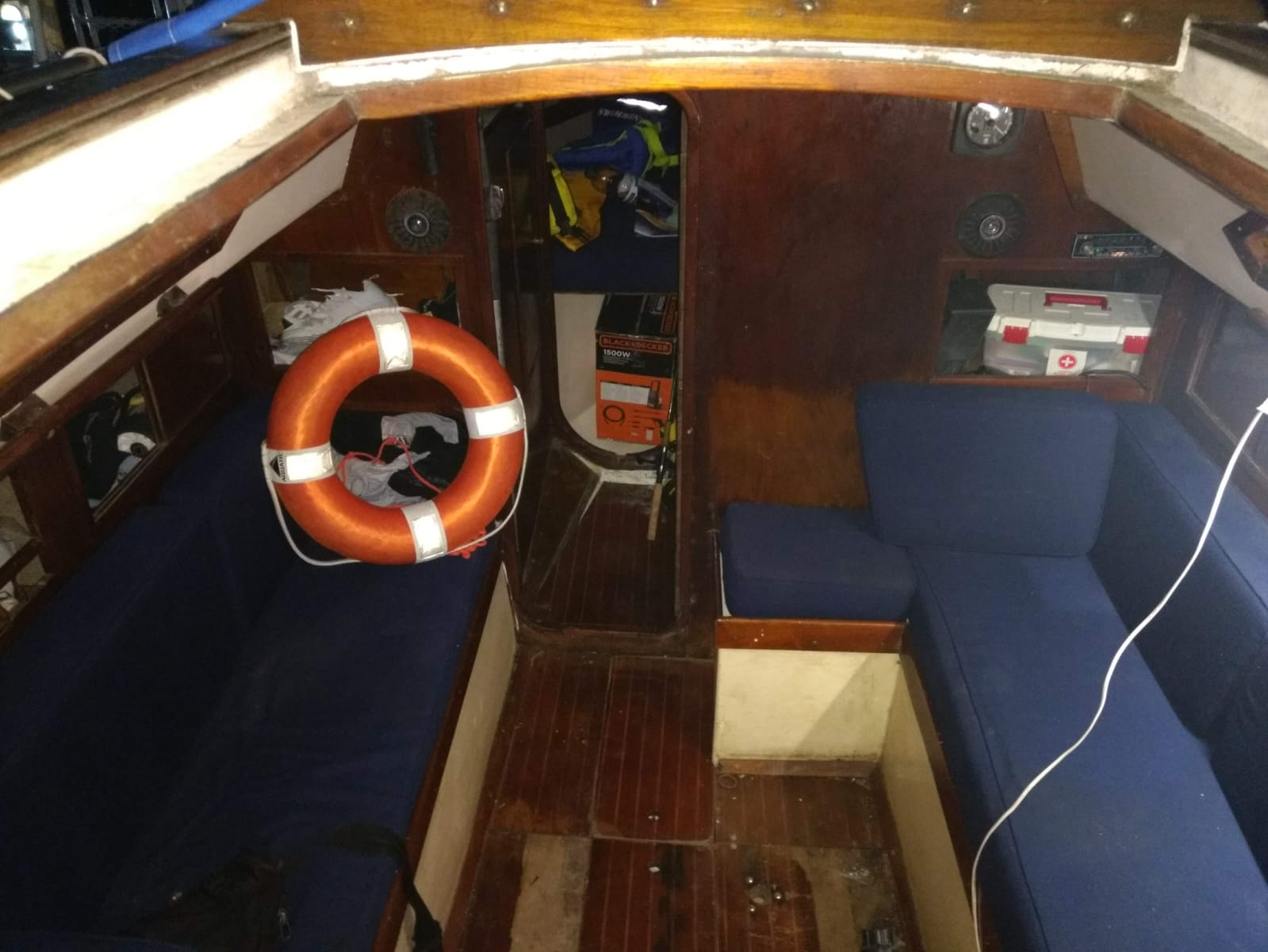 Velero Nautilus 810